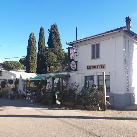Onassis Village